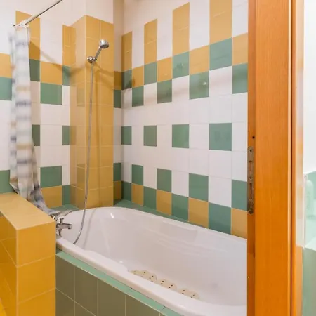 Casa vacanze Dabbanna House Near The Sea, Parking & Wifi *